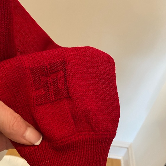 St John Sport Womens Red Cardigan with SJ Pattern in Knit / Size M / Vintage - Picture 14 of 16